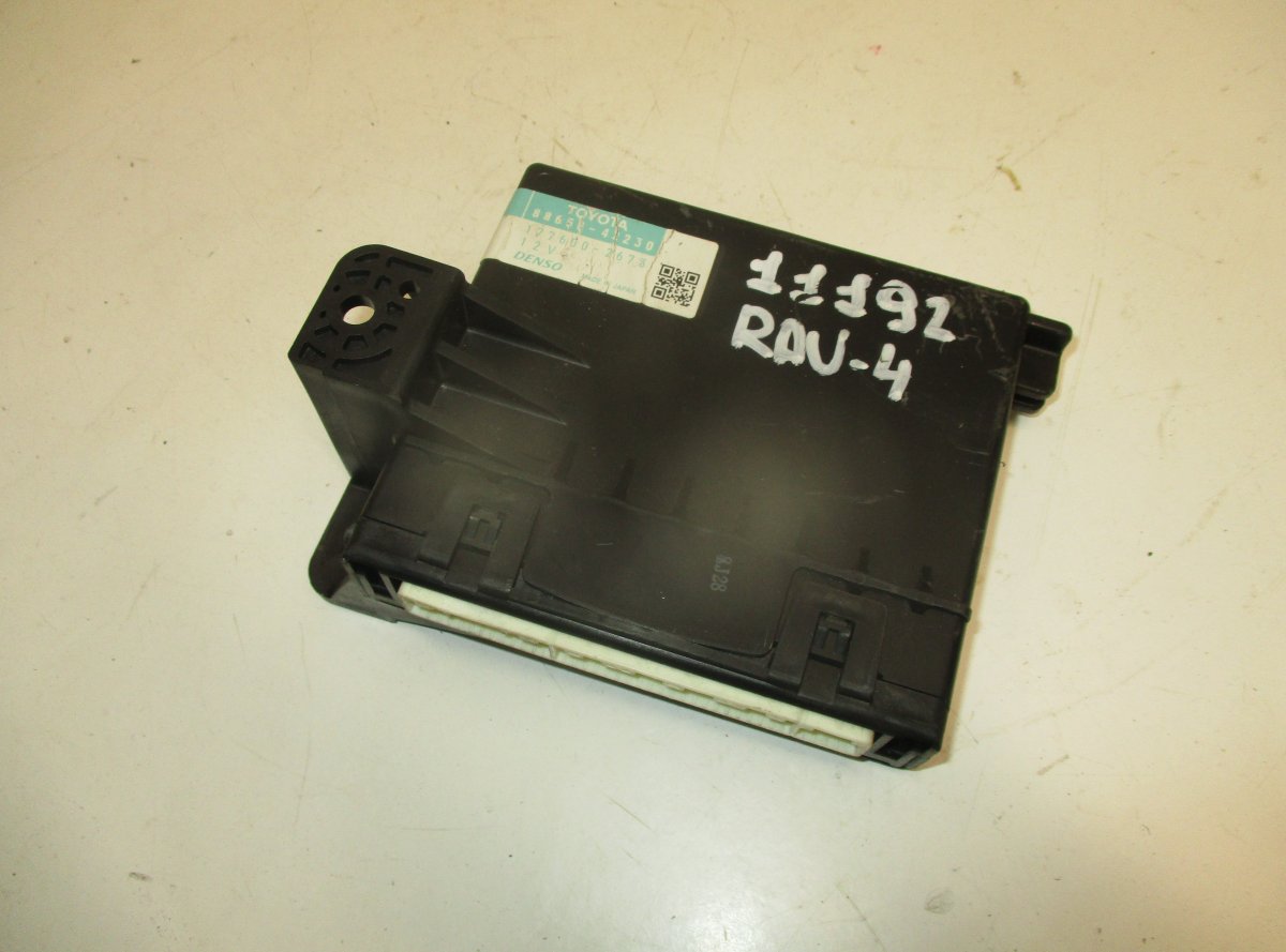Toyota RAV4 (XA30) Central Locking Control Unit
