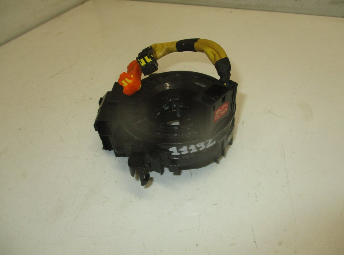 Toyota RAV4 (XA30) Steering wheel slip ring / squib