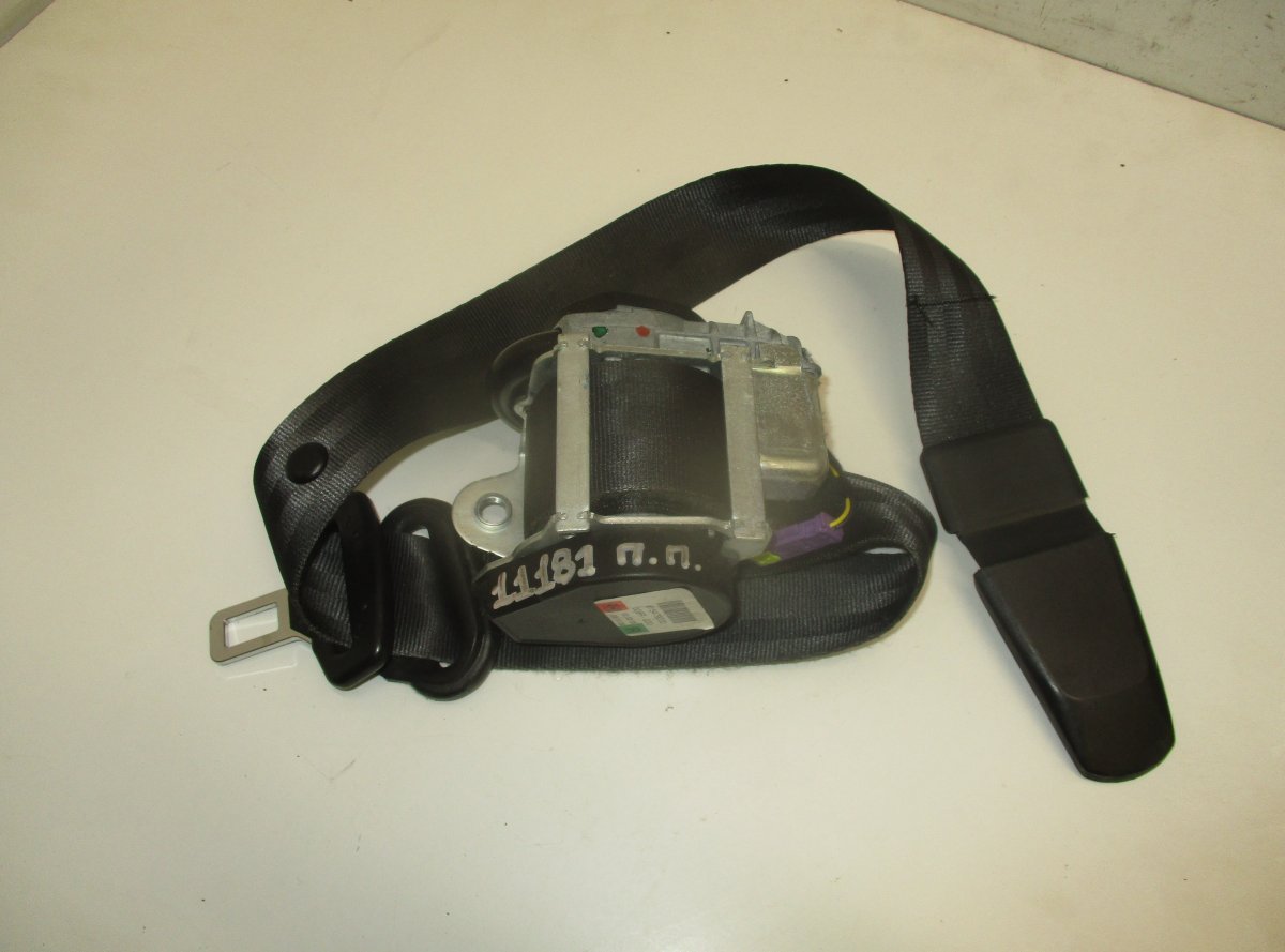 Skoda Superb (3T) Seat Belt Front Right