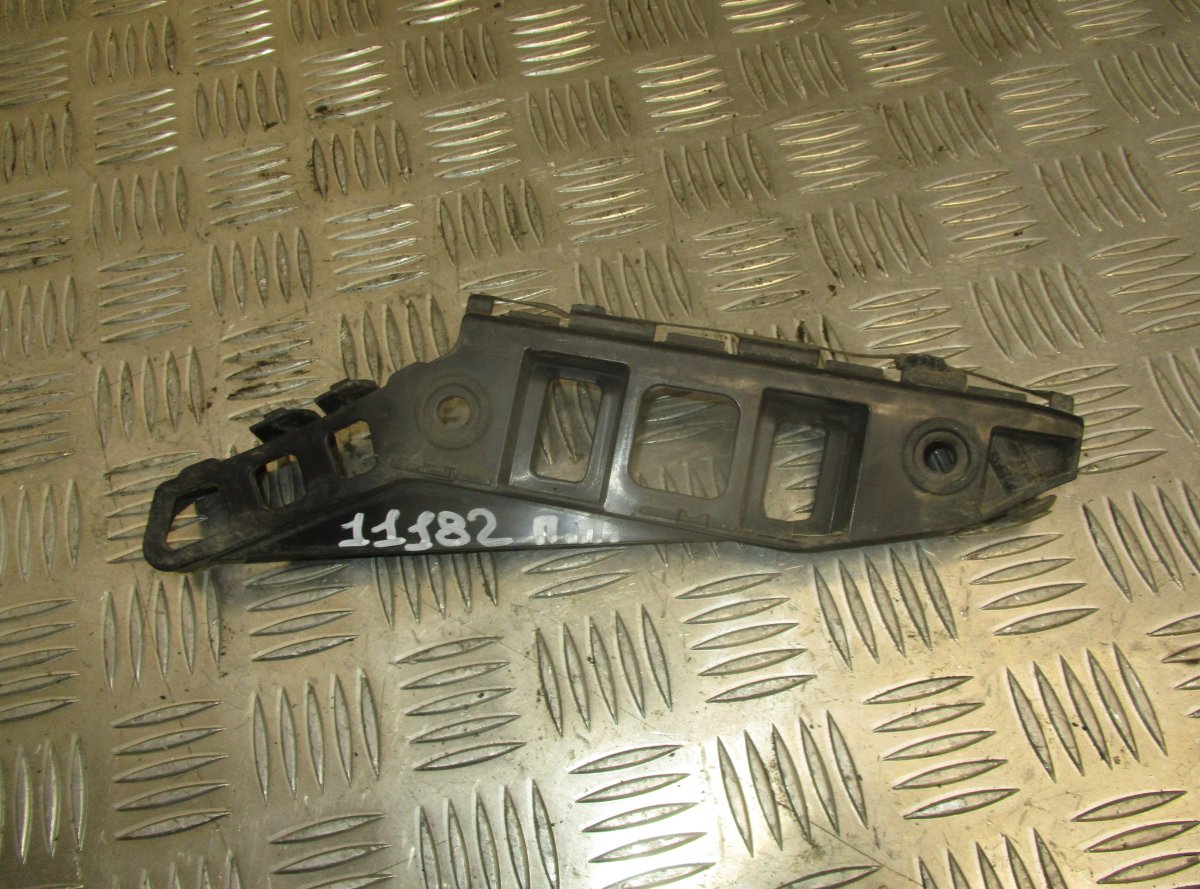 Volkswagen Scirocco Front Bumper bracket on fender right VW SCIROCCO III (137) (2008-2017) Front Bumper ...