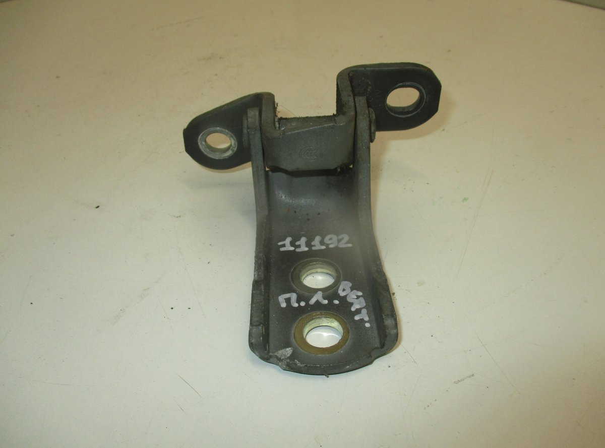 Toyota RAV4 (XA30) Door Hinge Front Upper left TOYOTA RAV 4 III (XA30) (2005-2012) Door Hinge ...