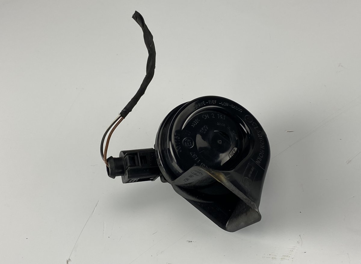Volkswagen Golf 6 Signal horn VW GOLF VI (5K) (2008-2013) Signal Horn 7038811...