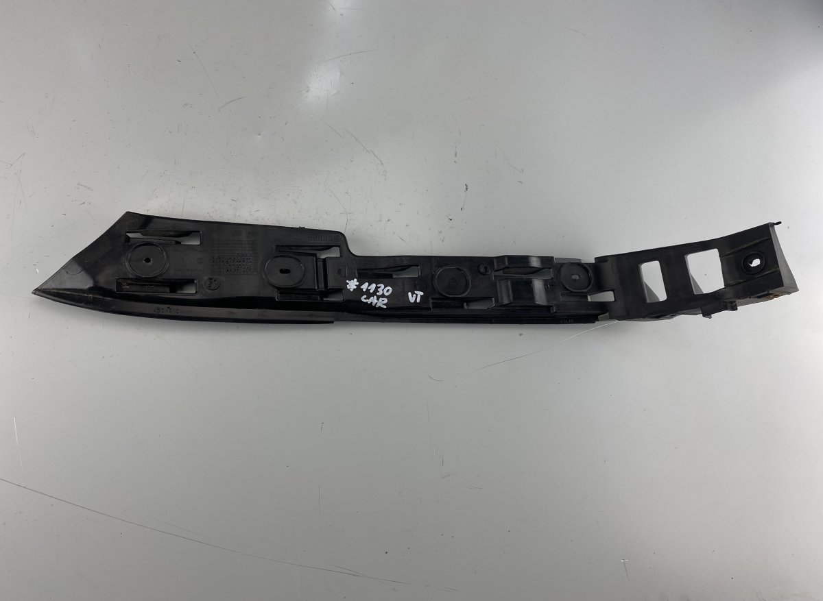 Volkswagen Golf 6 Rear bumper Carrier holder on fender left VW GOLF VI (5K) (2008-2013) Rear bumper Carrier...