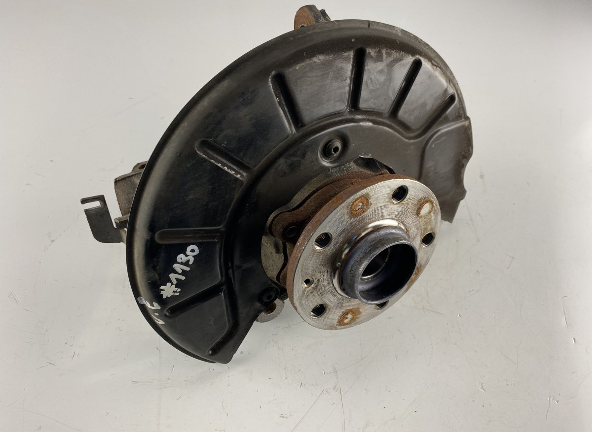 Volkswagen Golf 6 Wheel bearing housing front left VW GOLF VI (5K) (2008-2013) Wheel bearing housi...