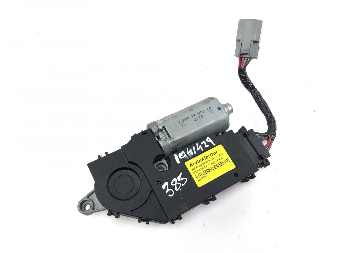 Chrysler Grand Voyager / Town & Country Sunroof Motor CHRYSLER VOYAGER V (RT) (2007-2016) Sunroof Mot...