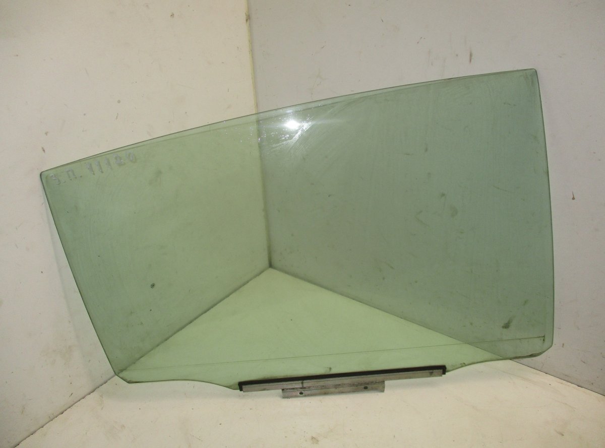 Lexus GS Door window glass rear right LEXUS GS III (2005-2011) Door window glass rear...