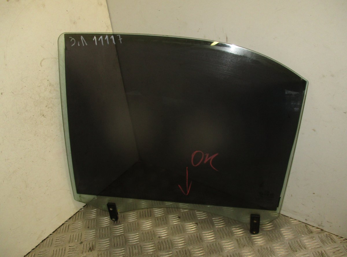 Kia Sorento Door window glass rear left KIA SORENTO I (JC) (2002-2009) Door window glas...