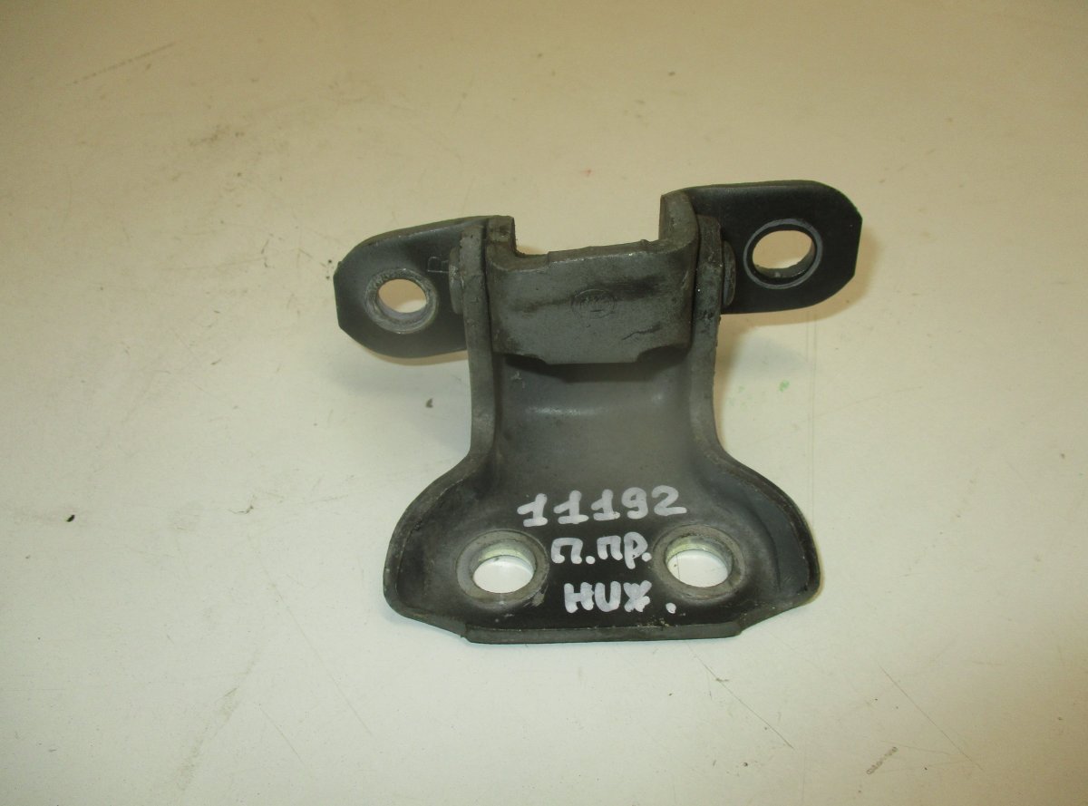 Toyota RAV4 (XA30) Door Hinge Front lower right TOYOTA RAV 4 III (XA30) (2005-2012) Door Hinge ...