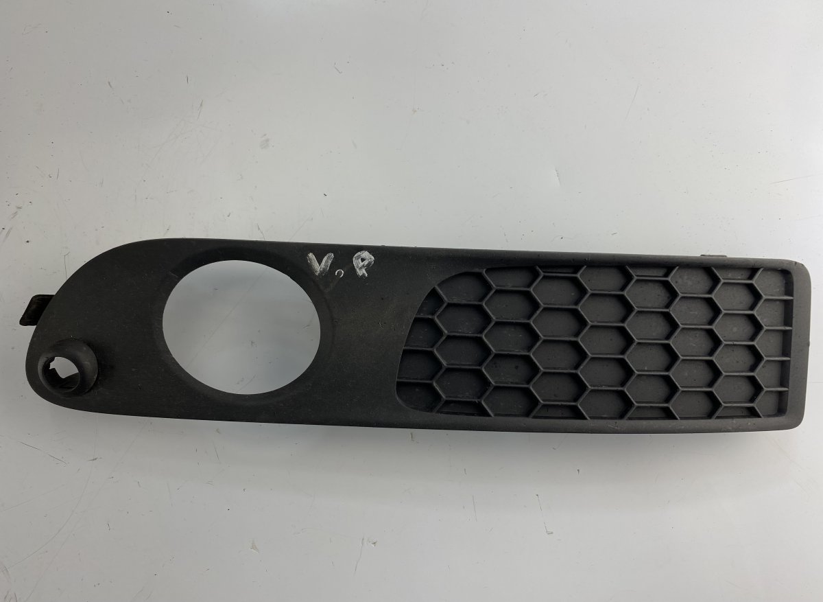 Volvo S80 Front Bumper Grille Left VOLVO S80 II (AS) (2006-2016) Front Bumper Gril...