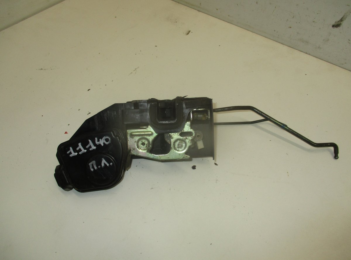 Hyundai Terracan Door Lock Front Left HYUNDAI TERRACAN (HP) (2001-2006) Door Lock Fro...