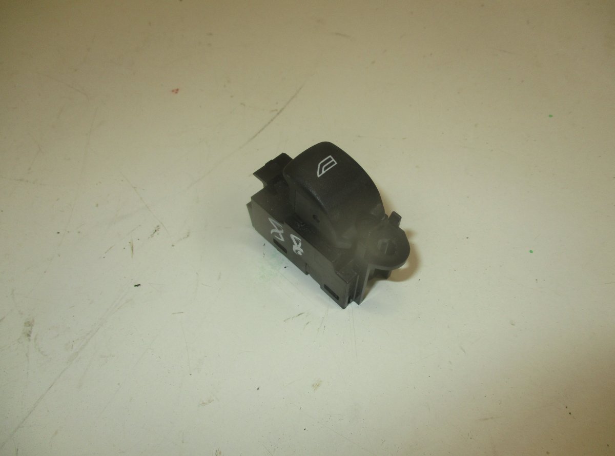 Volvo S80 Switch For Electric Windows Rear Left VOLVO S80 II (AS) (2006-2016) Switch For Electr...