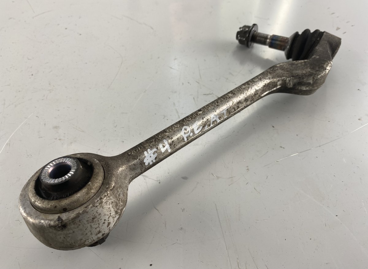 BMW 3 (E90 / E91 / E92 / E93) Front Axle Track Control Arm lower rear right BMW 3 (E90, E91, E92, E93) (2005-2011) Front Ax...