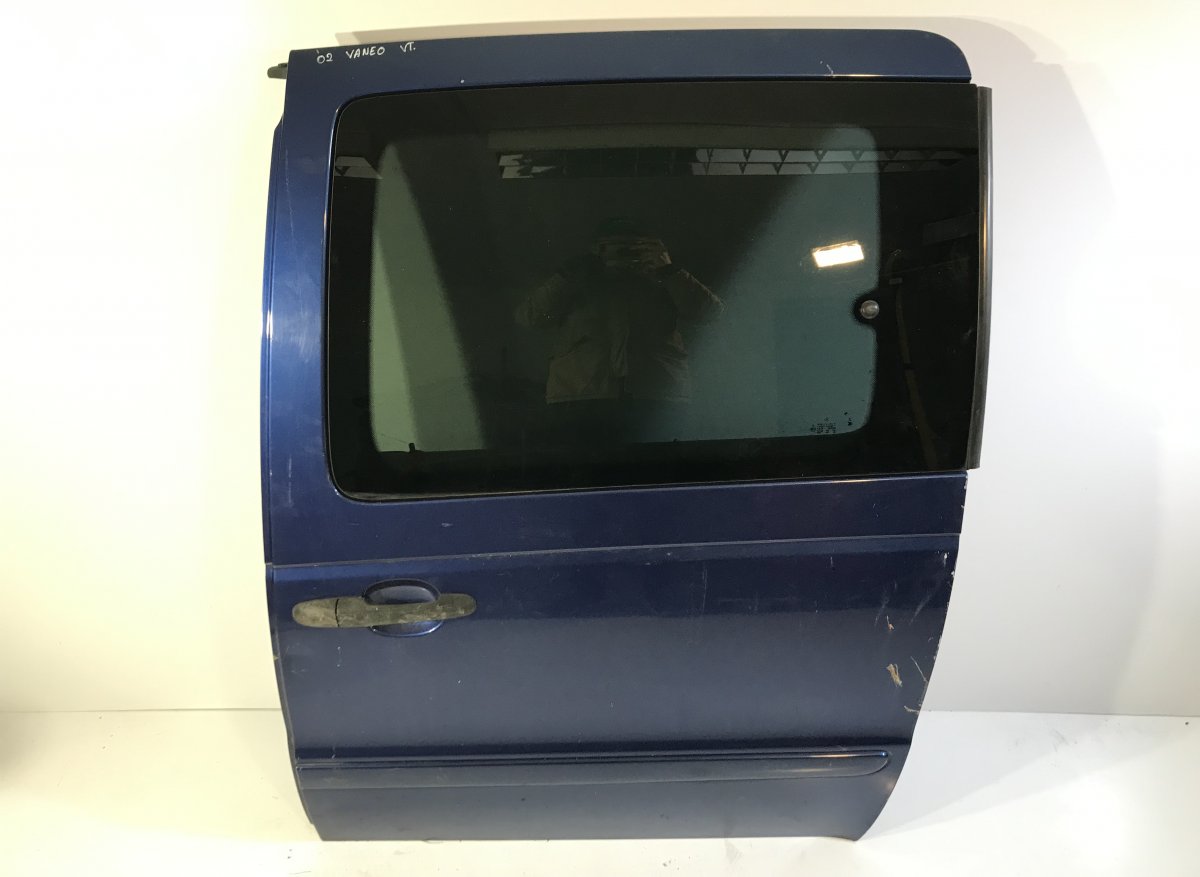 Mercedes-Benz Vaneo (W414) Sliding door left MERCEDES-BENZ VANEO (W414) (2002-2005) Sliding ...
