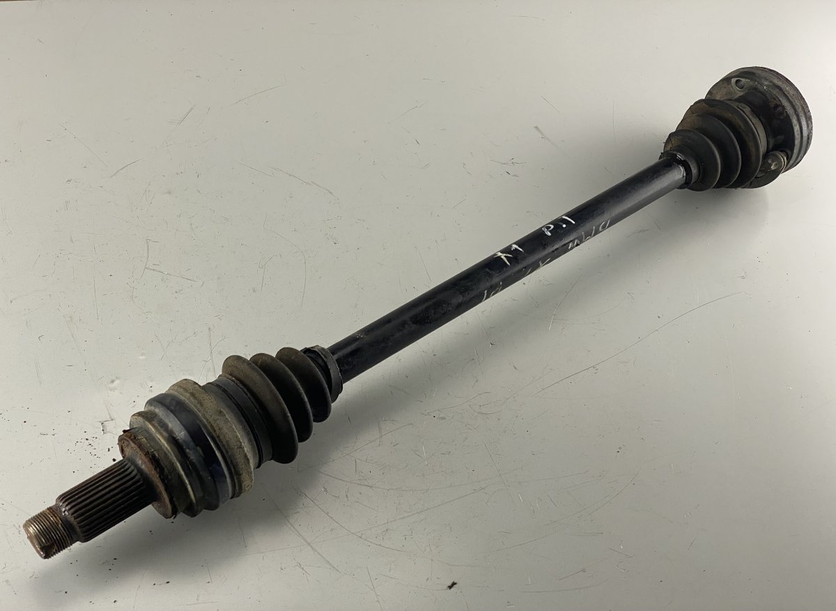 BMW X1 (E84) Drive Shaft Rear Right BMW X1 (E84) (2009-2015) Drive Shaft Rear Right...