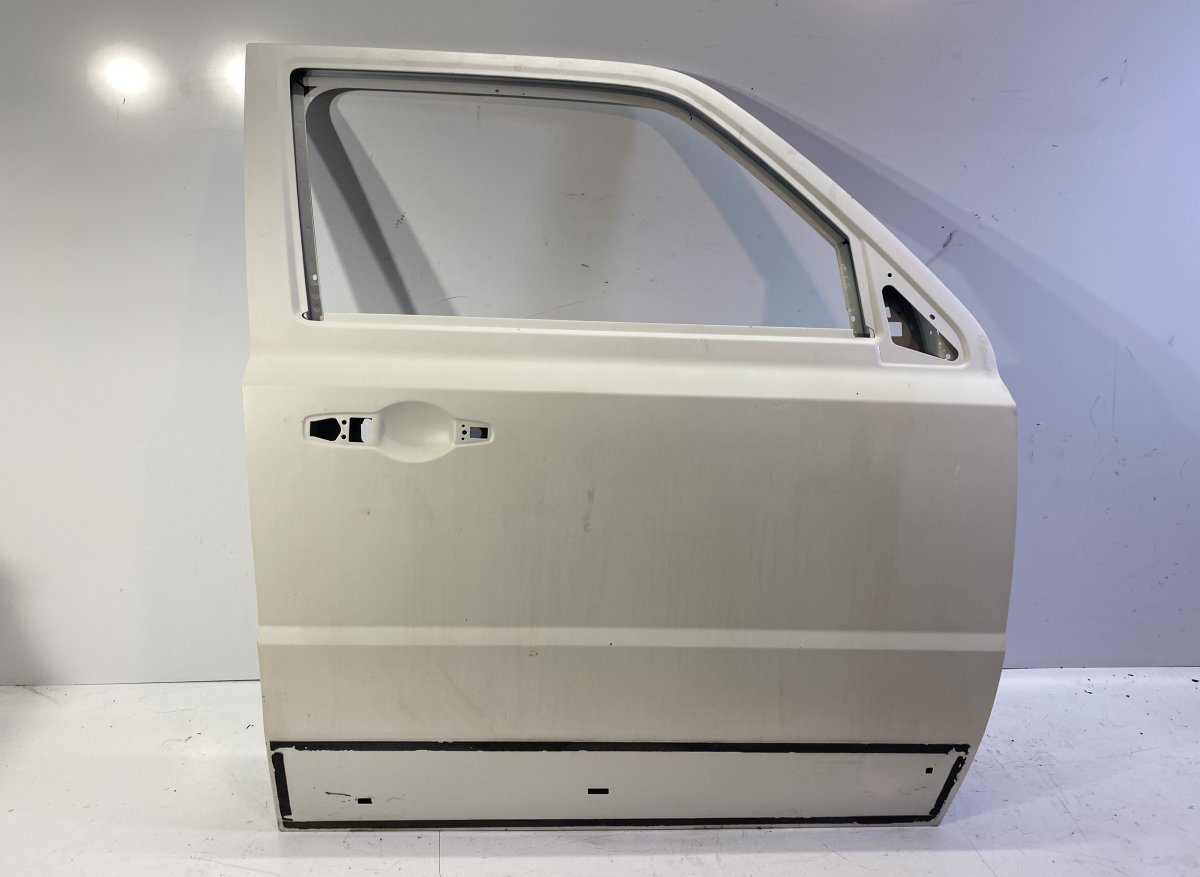 Jeep Patriot Door Front Right