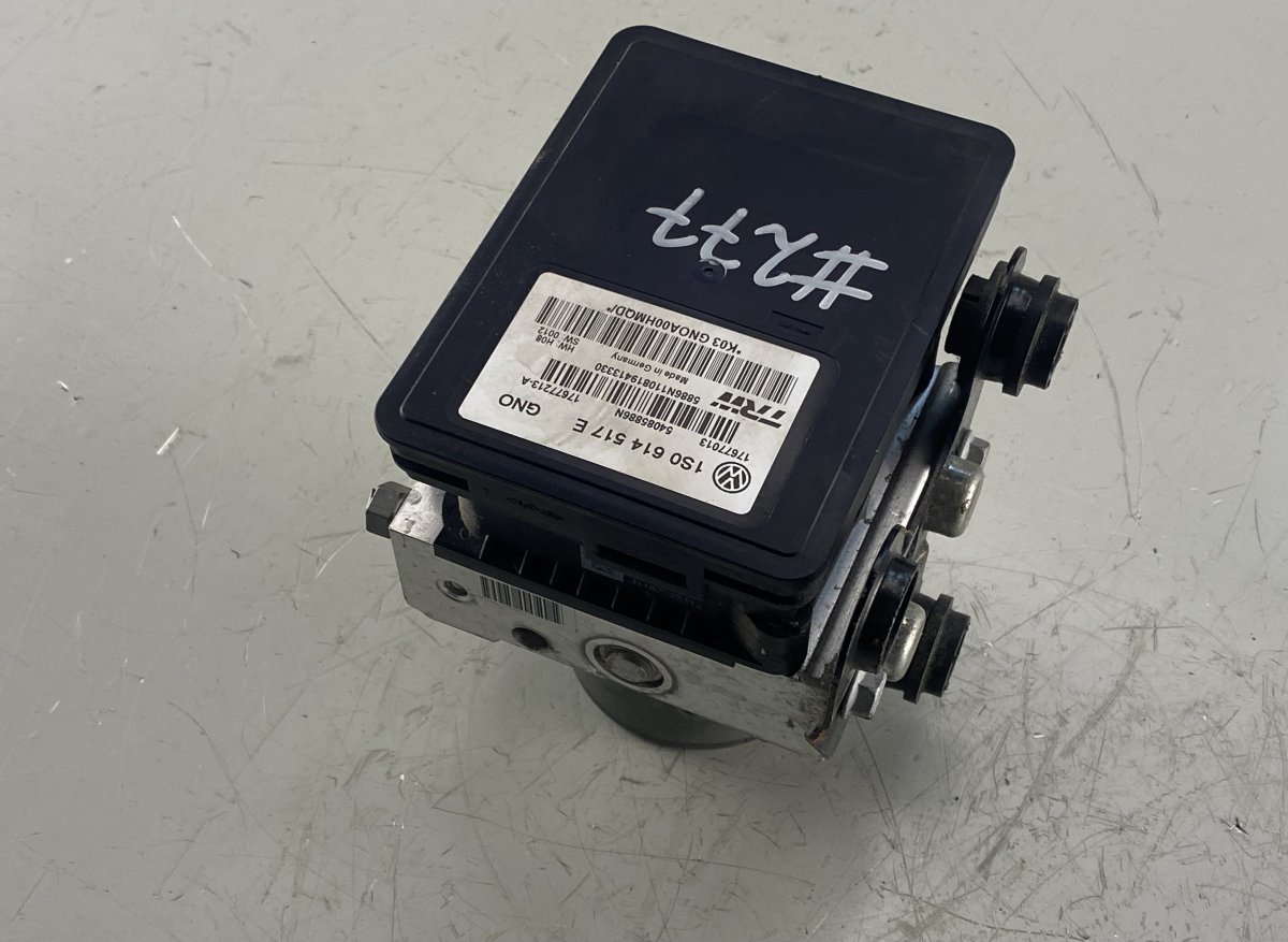 Volkswagen up! ABS hydraulic unit / pump ABS hydraulic unit / pump — VW UP (12, BL) (201...