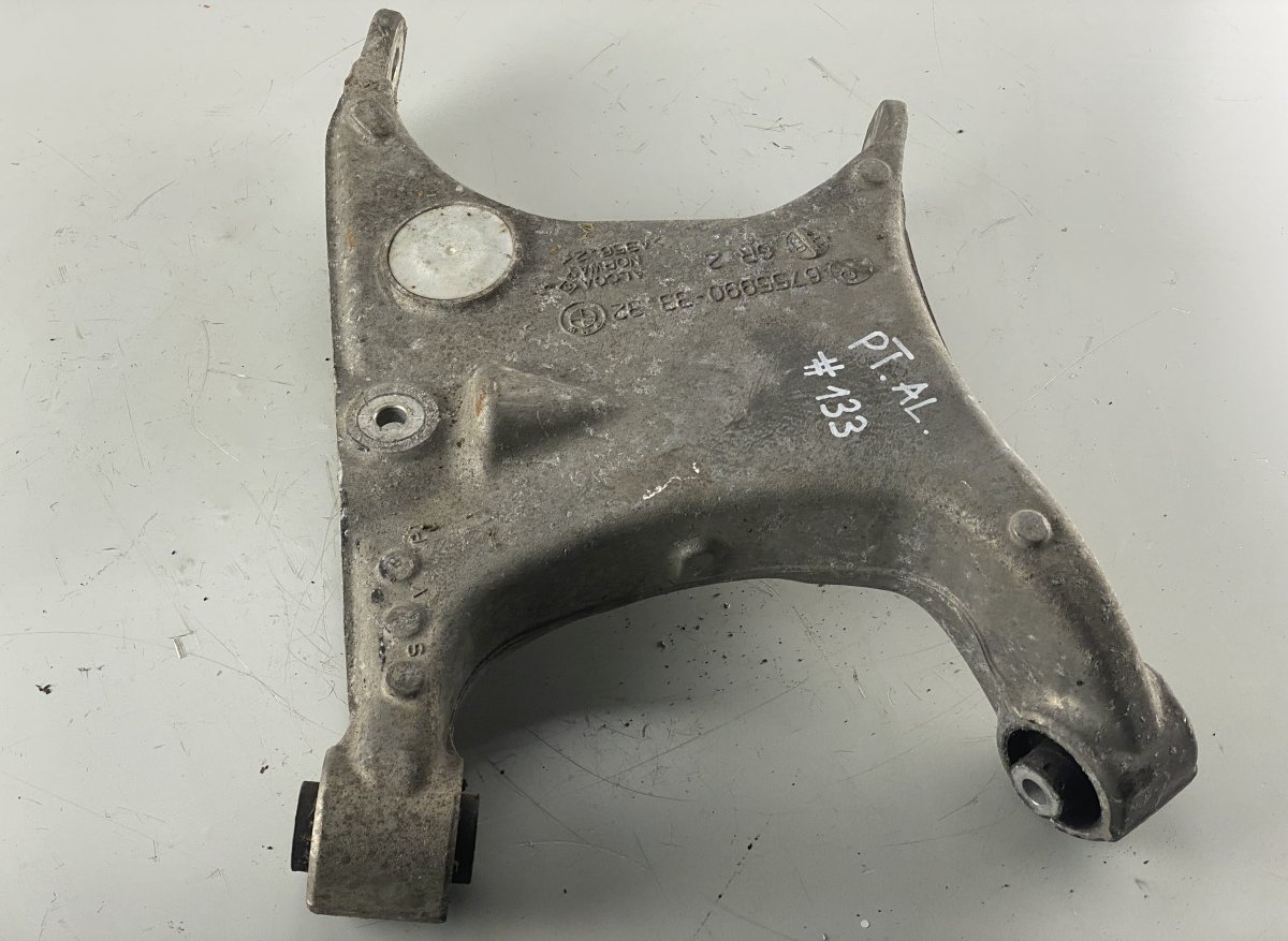 BMW 6 (E63 / E64) Rear Axle Track Control Arm lower Right BMW 6 (E63, E64) (2004-2010) Rear Axle Track Co...