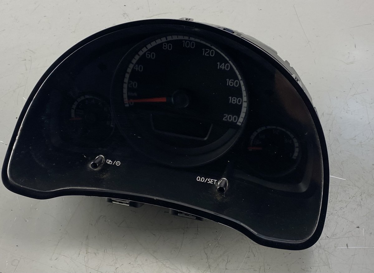 Volkswagen up! mittaristo VW UP (12, BL) (2011-2023) Instrument Cluster 1...