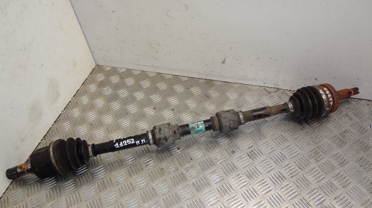 Hyundai i40 Front Right Drive Shaft HYUNDAI i40 (VF) (2011-2019) Front Right Drive ...