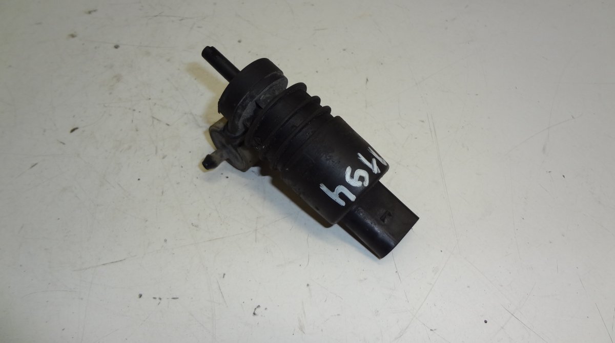 Mercedes-Benz A (W169) Washer pump Windscreen MERCEDES-BENZ E-CLASS (W212) (2009-2016) Washer...