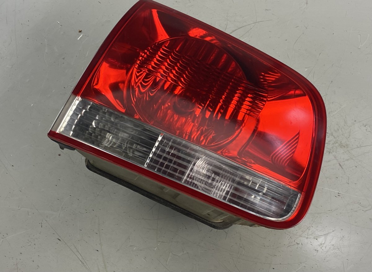Volkswagen Touareg Inner tail light, left VW TOUAREG I (7L) (2002-2010) Inner tail light,...