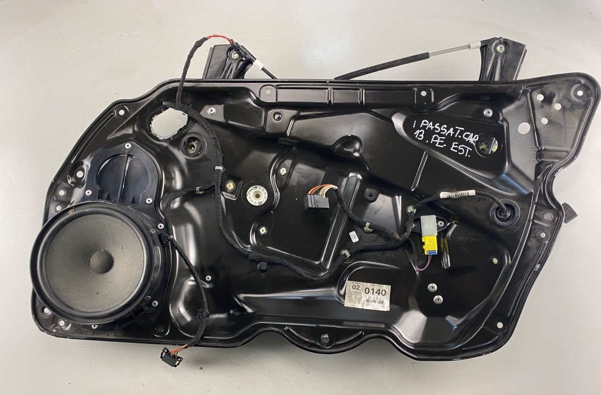 Volkswagen Passat (B7) Window Regulator mechanism front right VW PASSAT B7 / ALLTRACK (2010-2015) Window Regu...