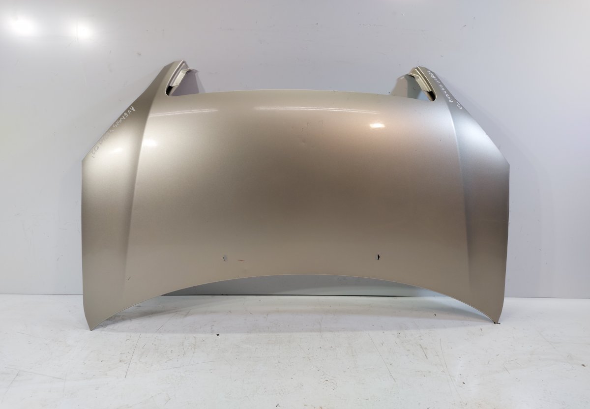 Toyota Avensis Verso kapott TOYOTA AVENSIS VERSO (XM20) (2001-2009) Bonnet
...