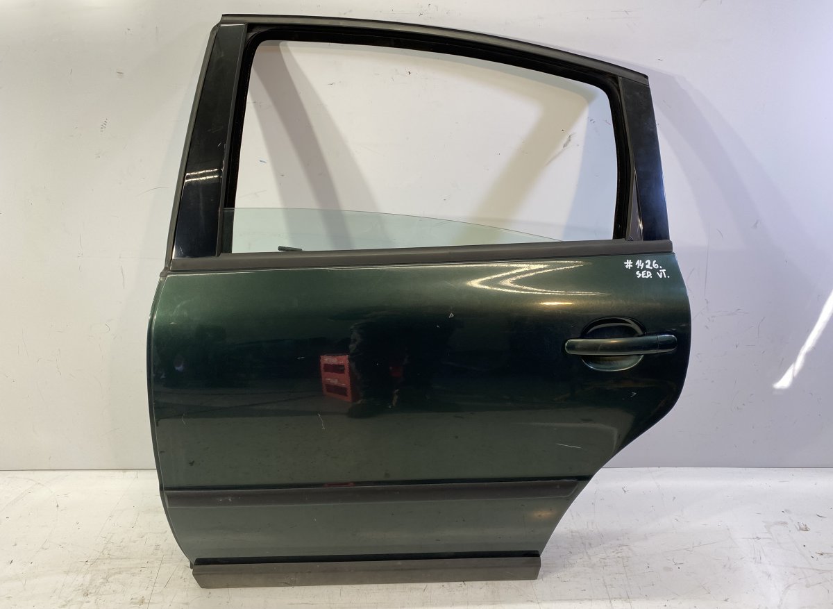 Volkswagen Passat Door Rear Left VW PASSAT B5 (3B2) (1996-2000) Door Rear Left

...