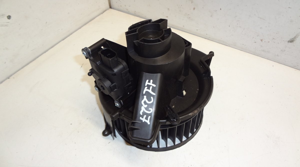 Opel Zafira (A) Heater Blower Motor Heater blower motor — OPEL ZAFIRA A (1999-2005)...