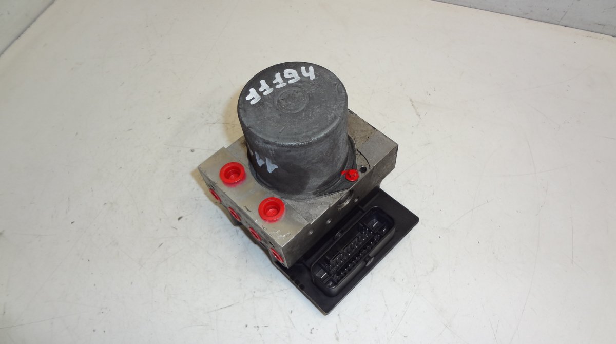 Mercedes-Benz A (W169) ABS hydraulic unit / pump MERCEDES-BENZ E-CLASS (W212) (2009-2016) ABS hy...