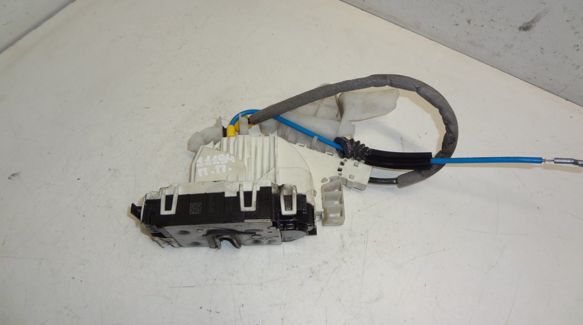 Mercedes-Benz A (W169) Door Lock Front Right MERCEDES-BENZ E-CLASS (W212) (2009-2016) Door L...