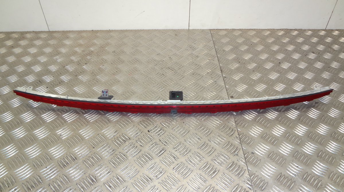 Mercedes-Benz A (W169) Additional Brake Light MERCEDES-BENZ E-CLASS (W212) (2009-2016) Additi...
