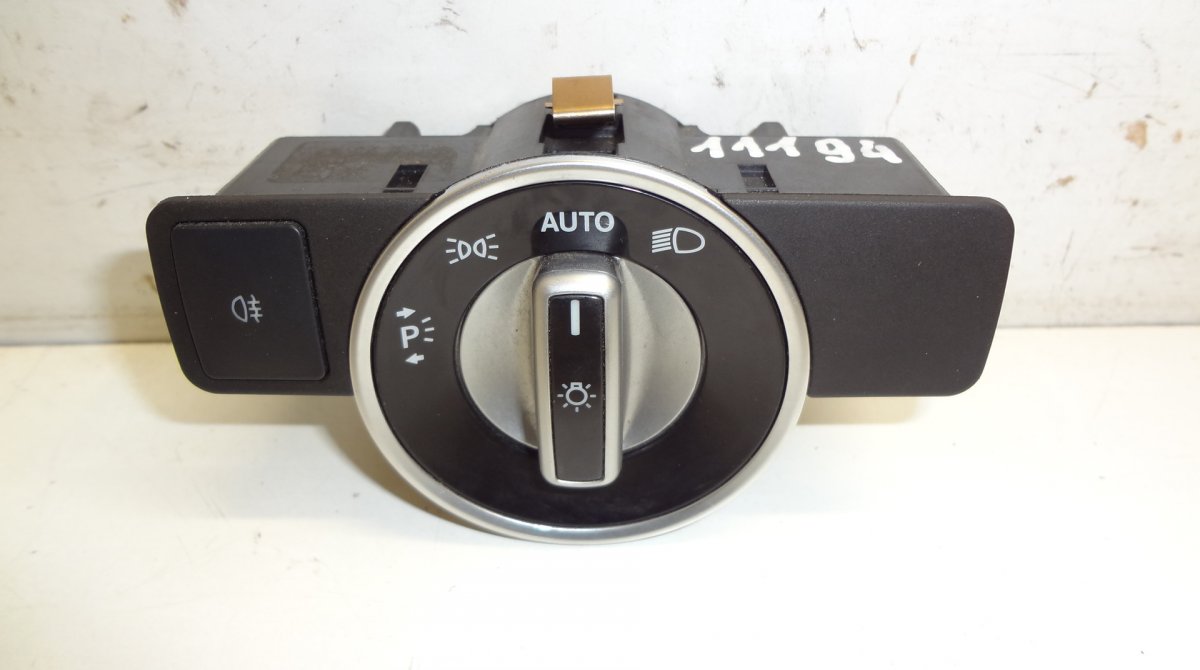Mercedes-Benz A (W169) Headlight Switch Headlight switch — MERCEDES-BENZ E-CLASS (W212)...