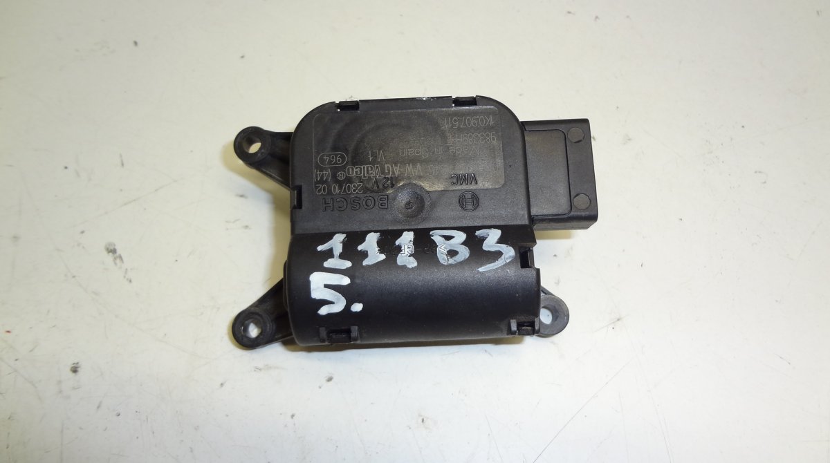 Volkswagen Sharan Evaporator air flow flap control motor VW SHARAN II (7N) (2010-2022) Evaporator air fl...