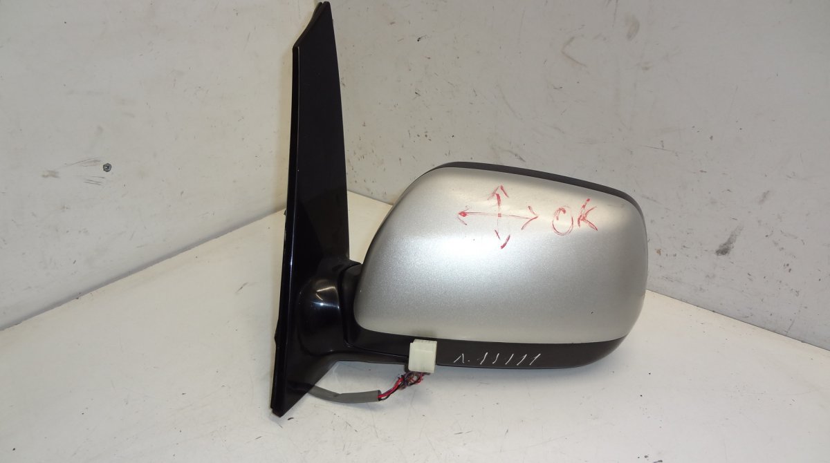 Toyota Avensis Verso Left mirror TOYOTA AVENSIS VERSO (XM20) (2001-2009) Left mi...