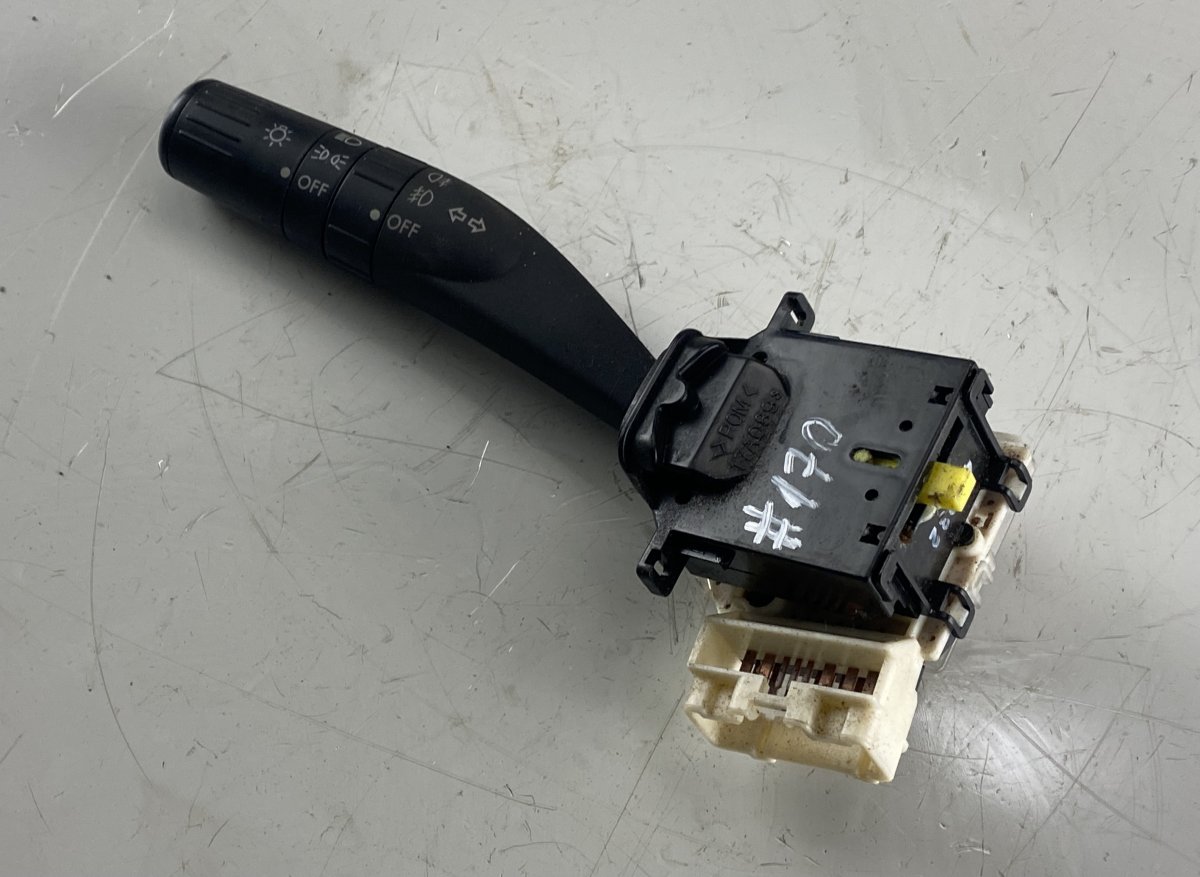 Subaru Legacy Indicator switch SUBARU LEGACY IV / Outback (2003-2009) Indicato...
