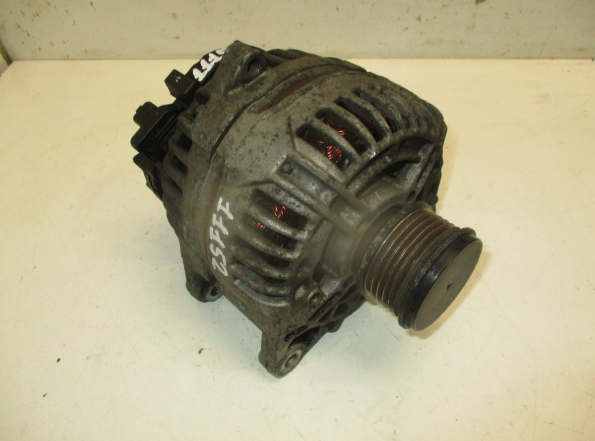 Renault Scenic Alternator RENAULT SCENIC II (JM0) (2003-2009) Alternator ...