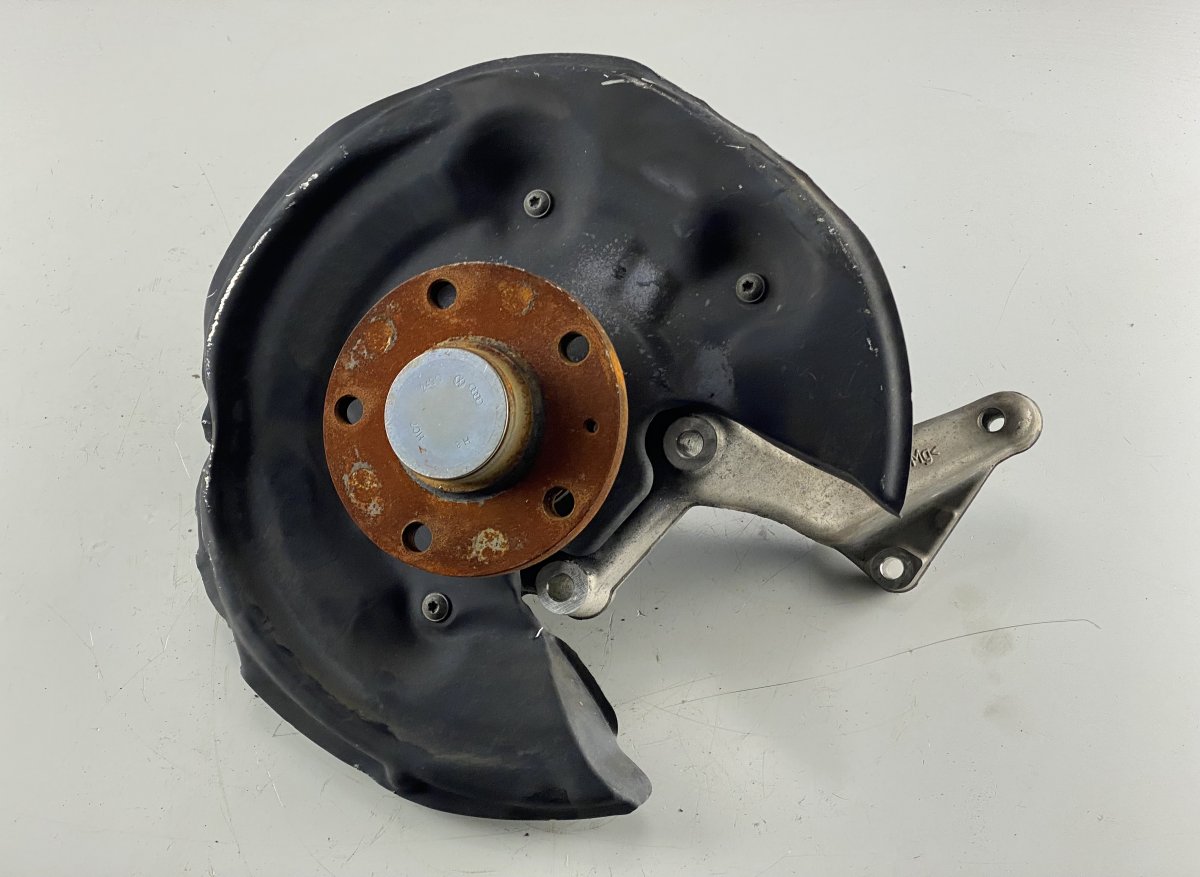 Volkswagen Passat Wheel bearing housing rear left VW PASSAT B6 (3C) (2005-2010) Wheel bearing hou...