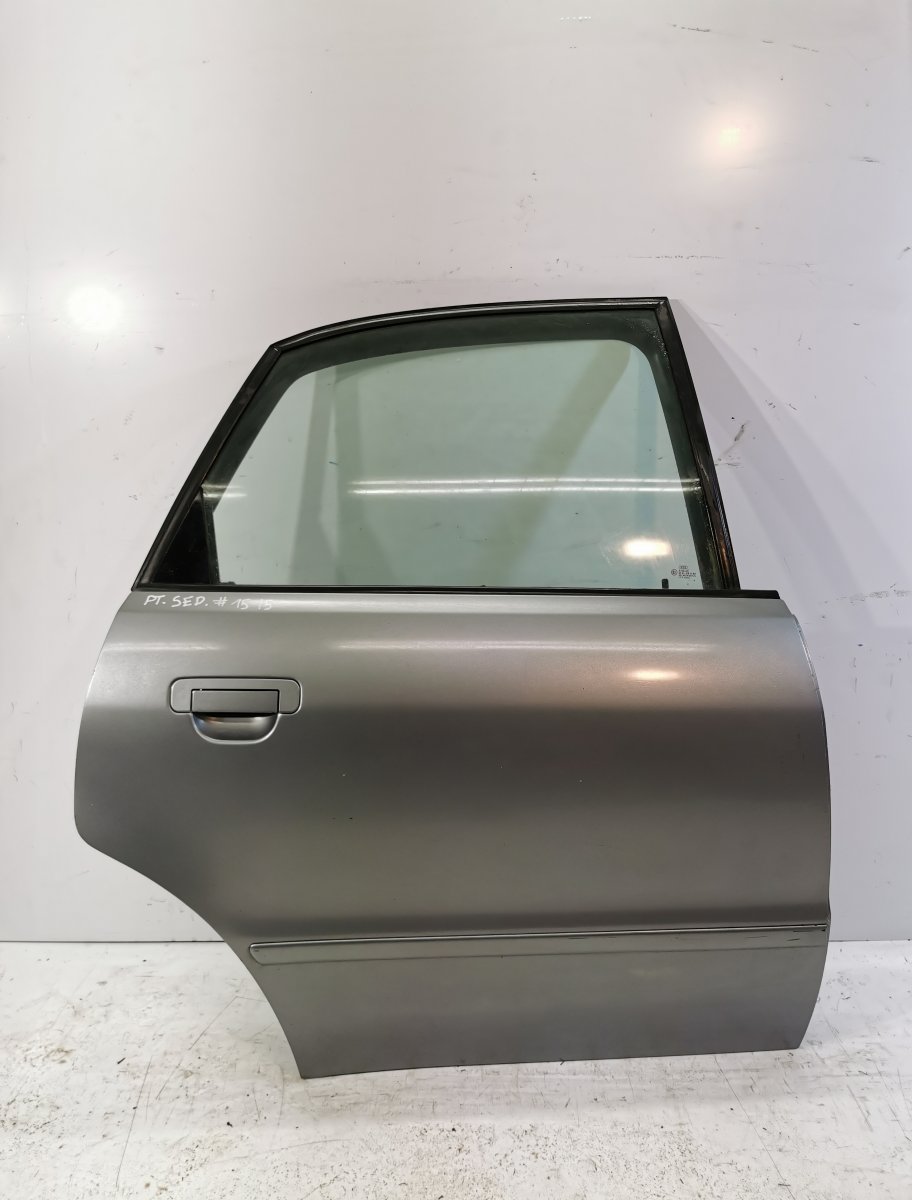 Audi A4 (B5) Door Rear Right AUDI A4 (B5) (1994-2001) Door Rear Right

Gener...