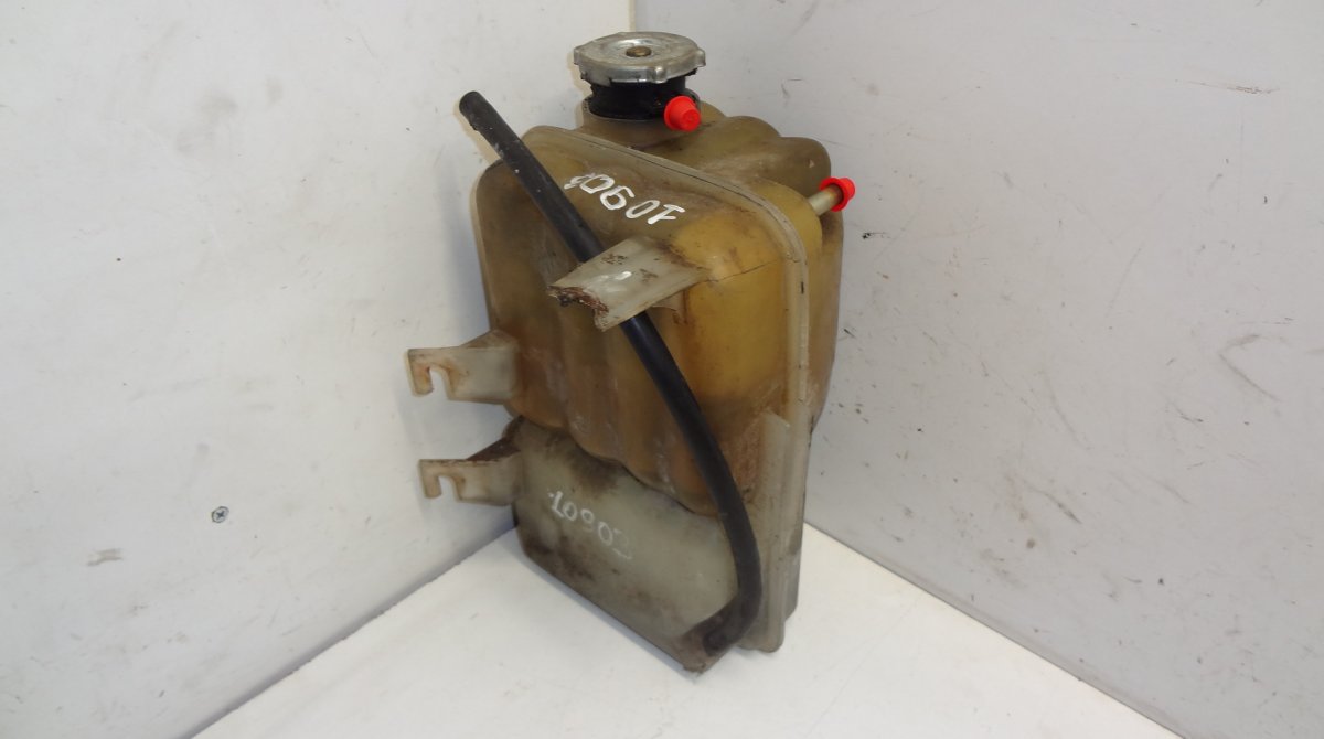 Chrysler Pacifica Expansion Tank CHRYSLER PACIFICA (2003-2008) Expansion Tank 04...