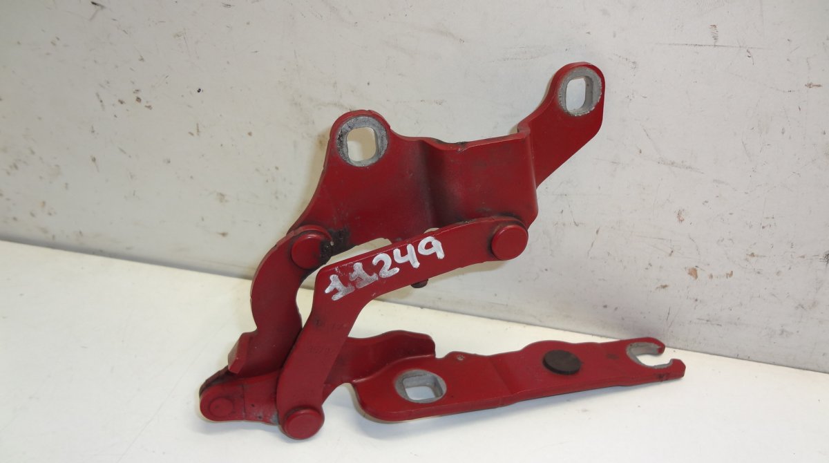 BMW 1 (E81 / E82 / E87 / E88) Bonnet Hinge Right BMW 1 (E81, E82, E87, E88) (2003-2013) Bonnet H...