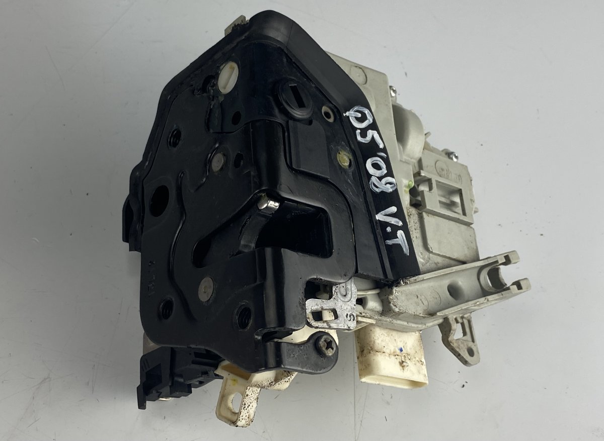 Audi Q5 (8R) Door Lock Rear Left AUDI Q5 (8R) (2008-2016) Door Lock Rear Left 8K...