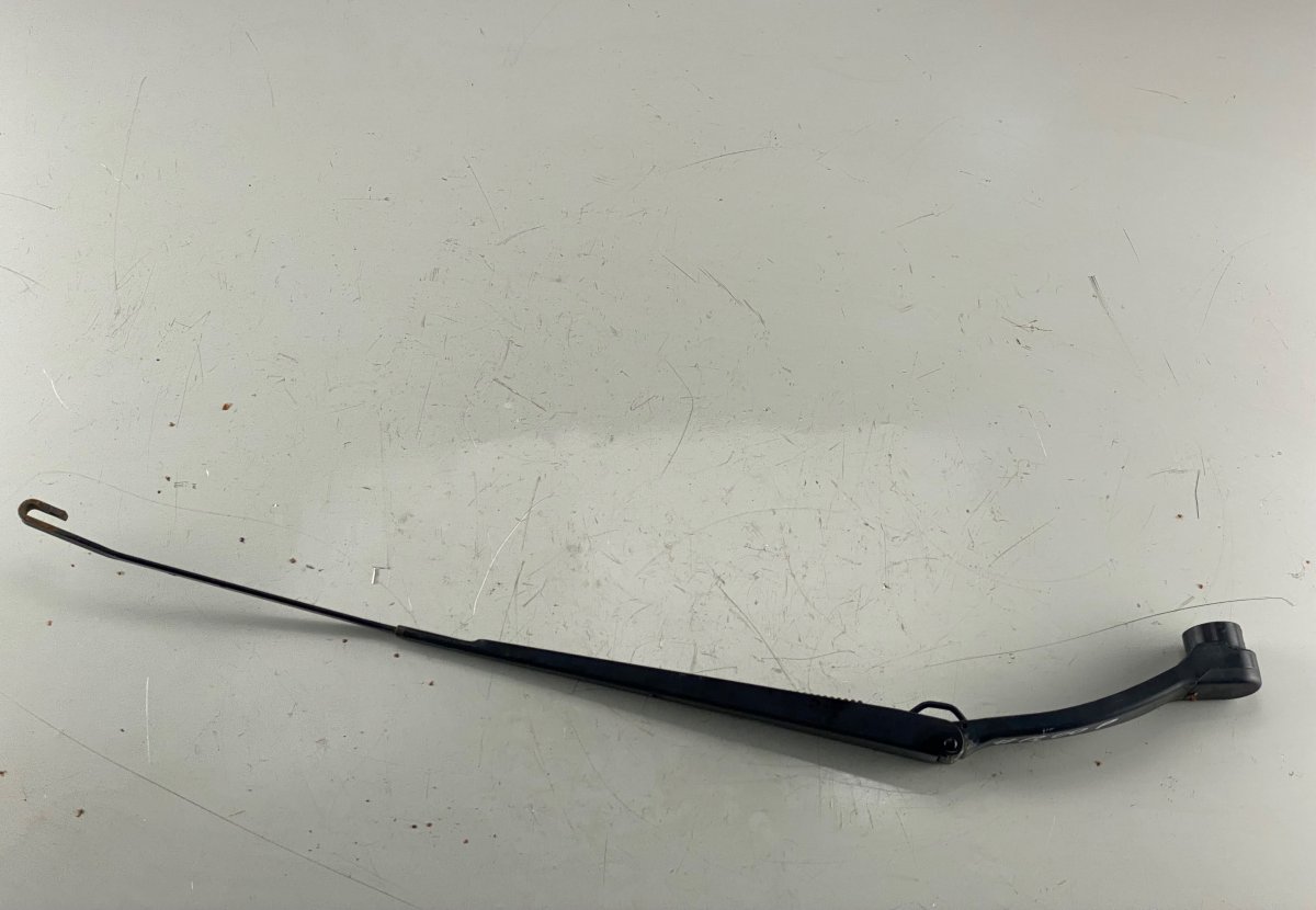 Subaru Legacy Windscreen Wiper Arm Right SUBARU LEGACY V / Outback (2009-2014) Windscree...