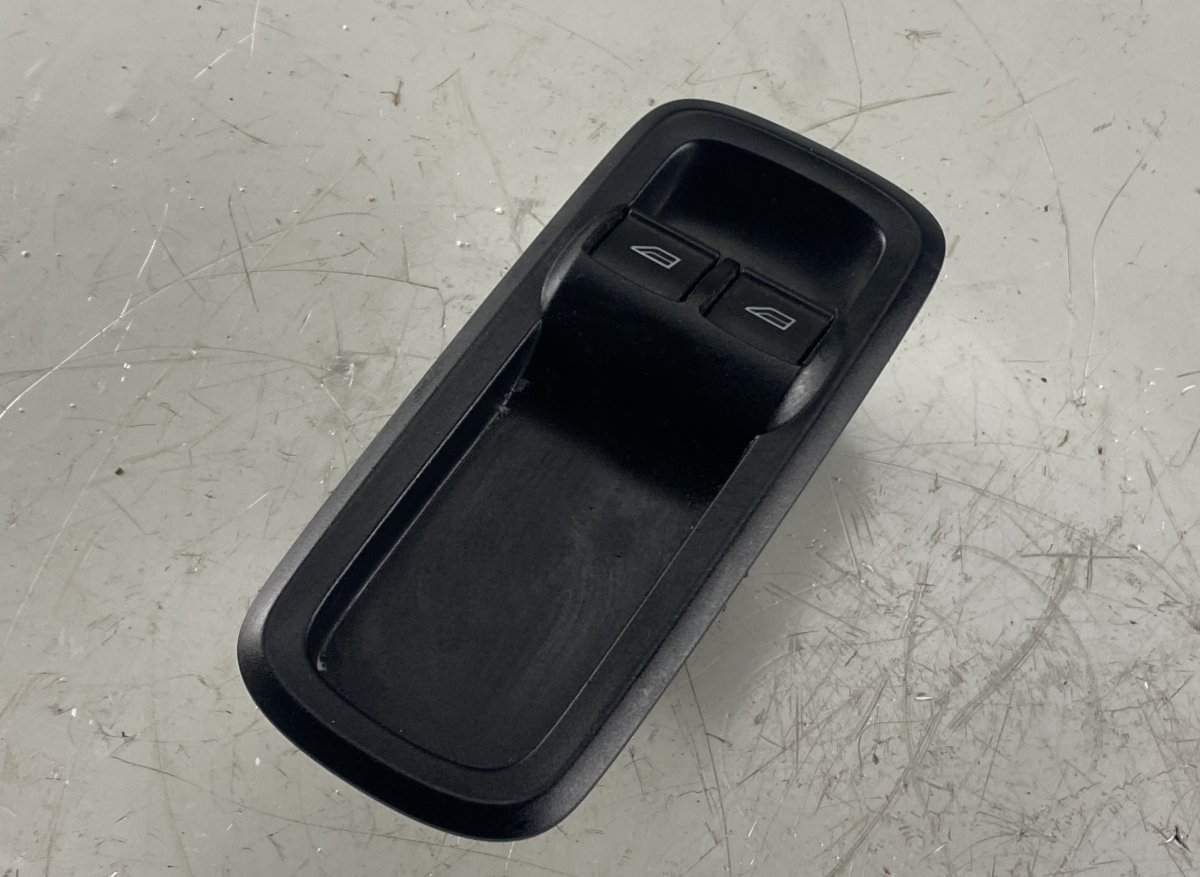Ford Fiesta Main windows switch FORD FIESTA VI (2008-2017) Main windows switch ...