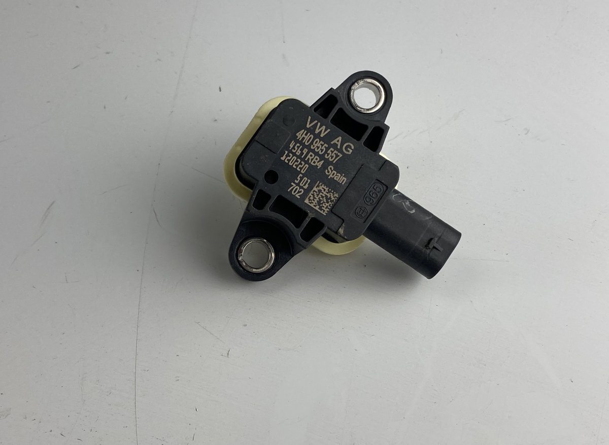Volkswagen Golf 7 Left Side Crash Sensor VW GOLF VII (5G1, BA5, BV5, BQ1, BE) (2012-2020...