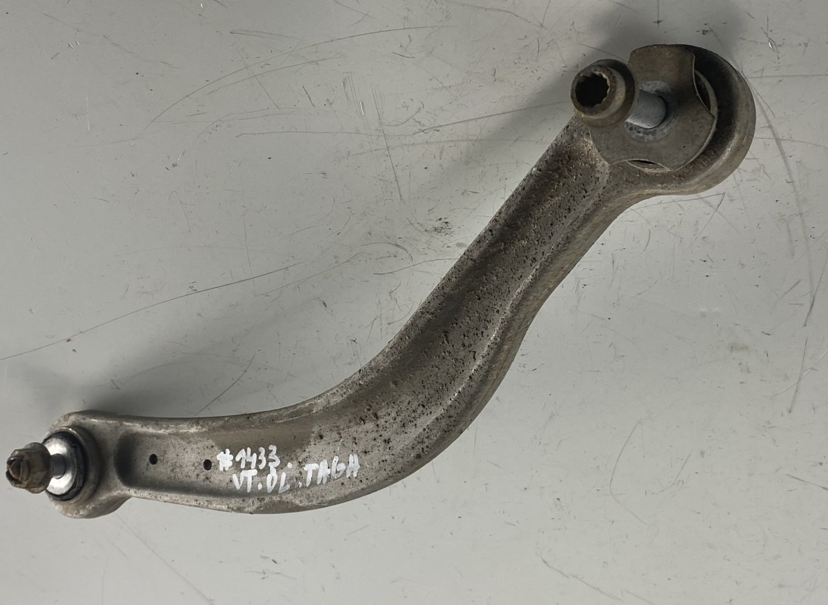 Mercedes-Benz A (W169) Rear axle Track Control Arm Upper rear left MERCEDES-BENZ C-CLASS (W204) (2007-2013) Rear a...