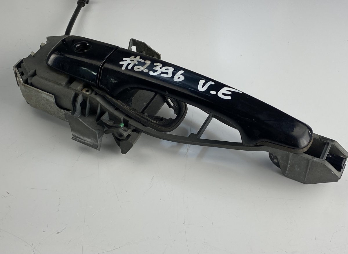 Volvo XC60 Exterior Front Left Door Handle VOLVO XC60 I (2009-2017) Exterior Front Left Do...