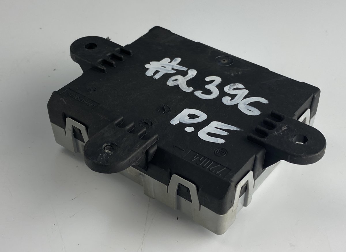 Volvo XC60 Door control unit front right VOLVO XC60 I (2009-2017) Door control unit fron...