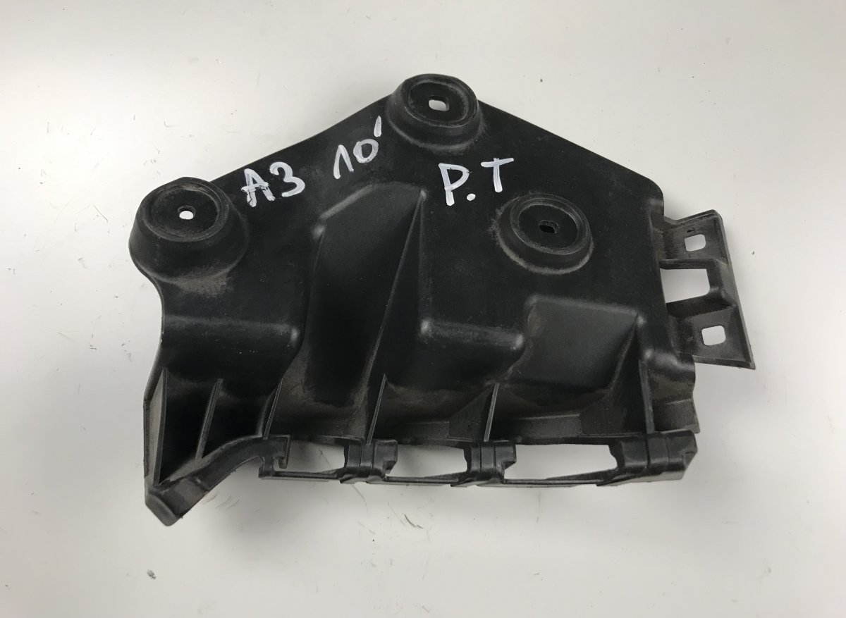 Audi A3 (8P) Rear bumper Carrier holder on fender right AUDI A3 (8P) (2003-2012) Rear bumper Carrier ho...