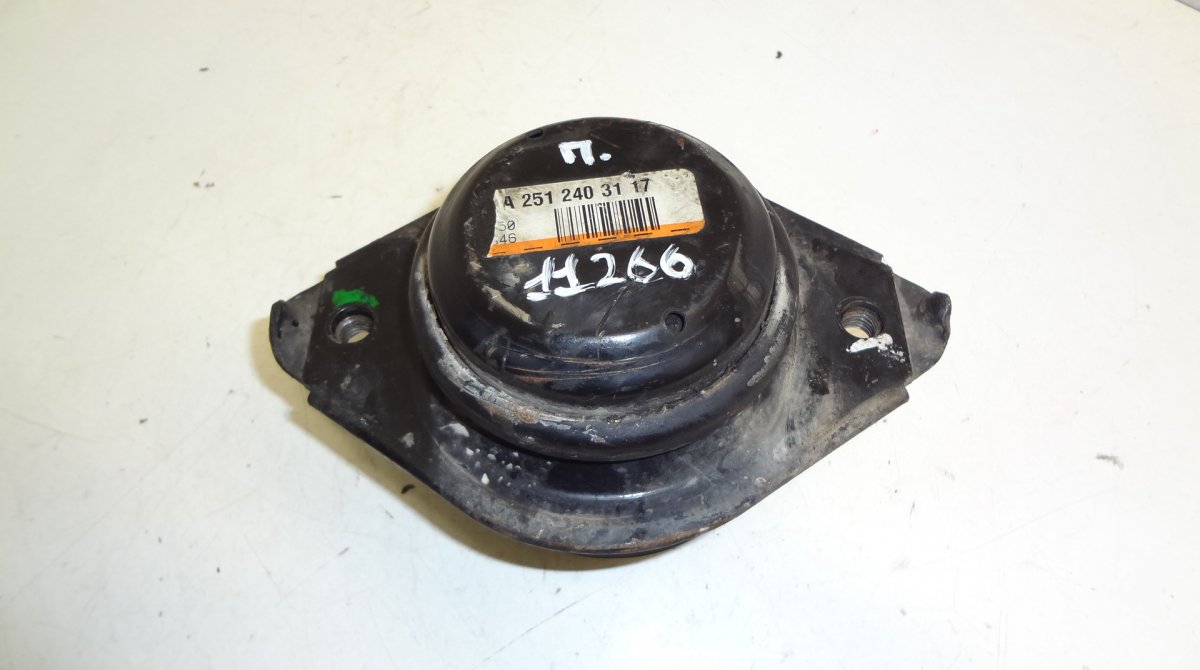 Mercedes-Benz A (W169) Engine Mount right MERCEDES-BENZ ML-CLASS (W164) (2005-2011) Engin...